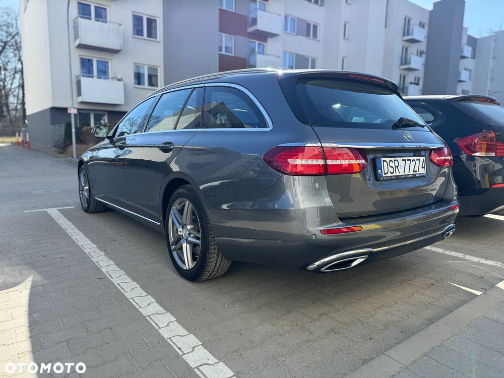 Mercedes-Benz Klasa E 350 d 4-Matic 9G-TRONIC - 2