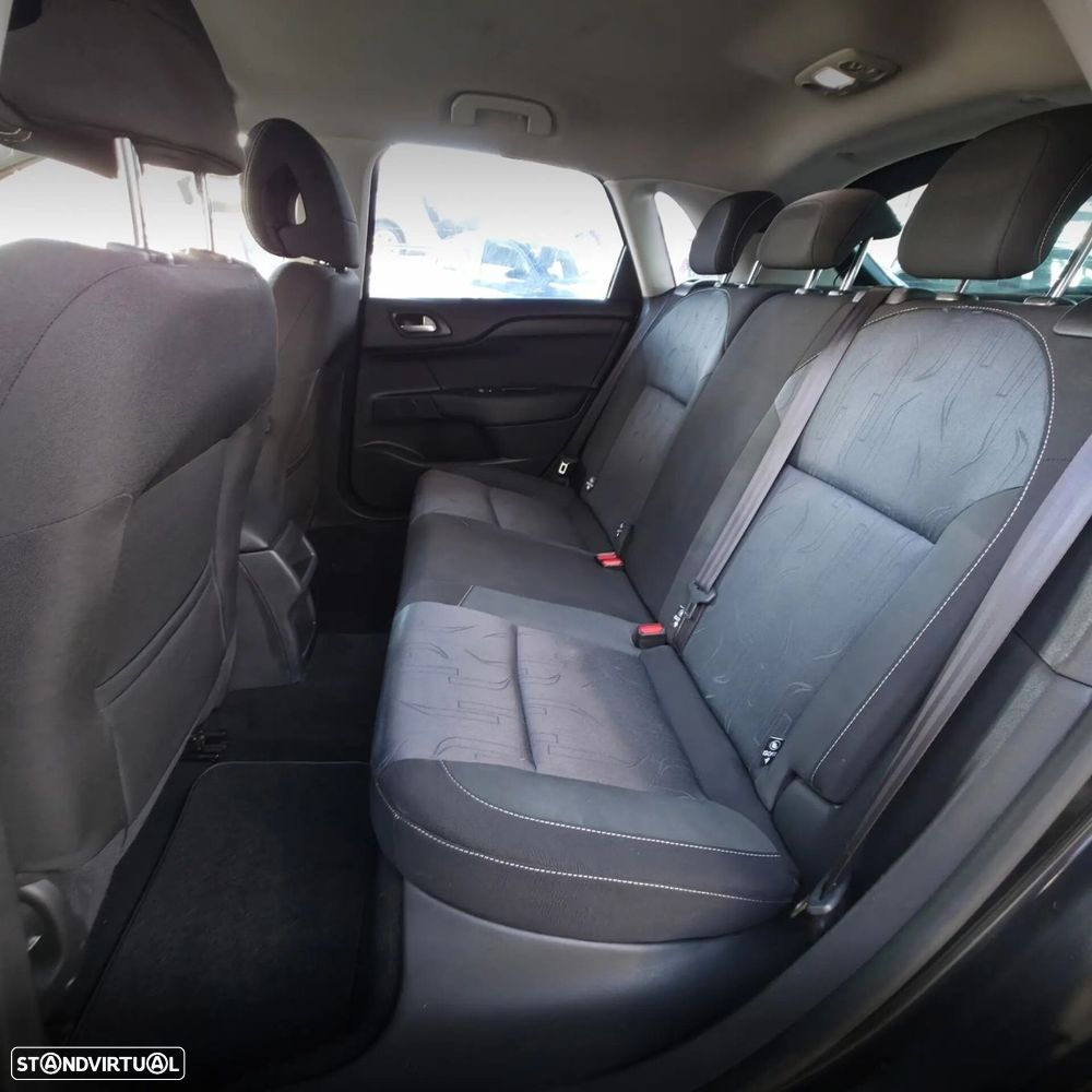 Citroën C4 1.6 e-HDi Business - 13