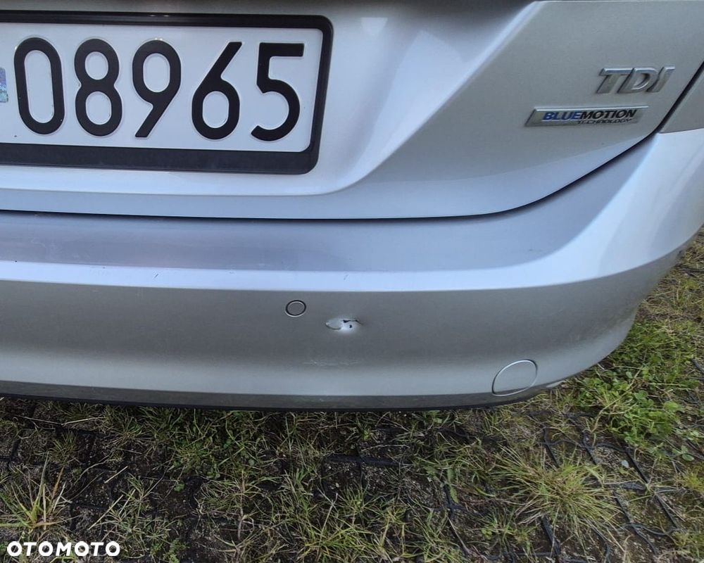 Volkswagen Golf 1.6 TDI BMT Trendline - 32