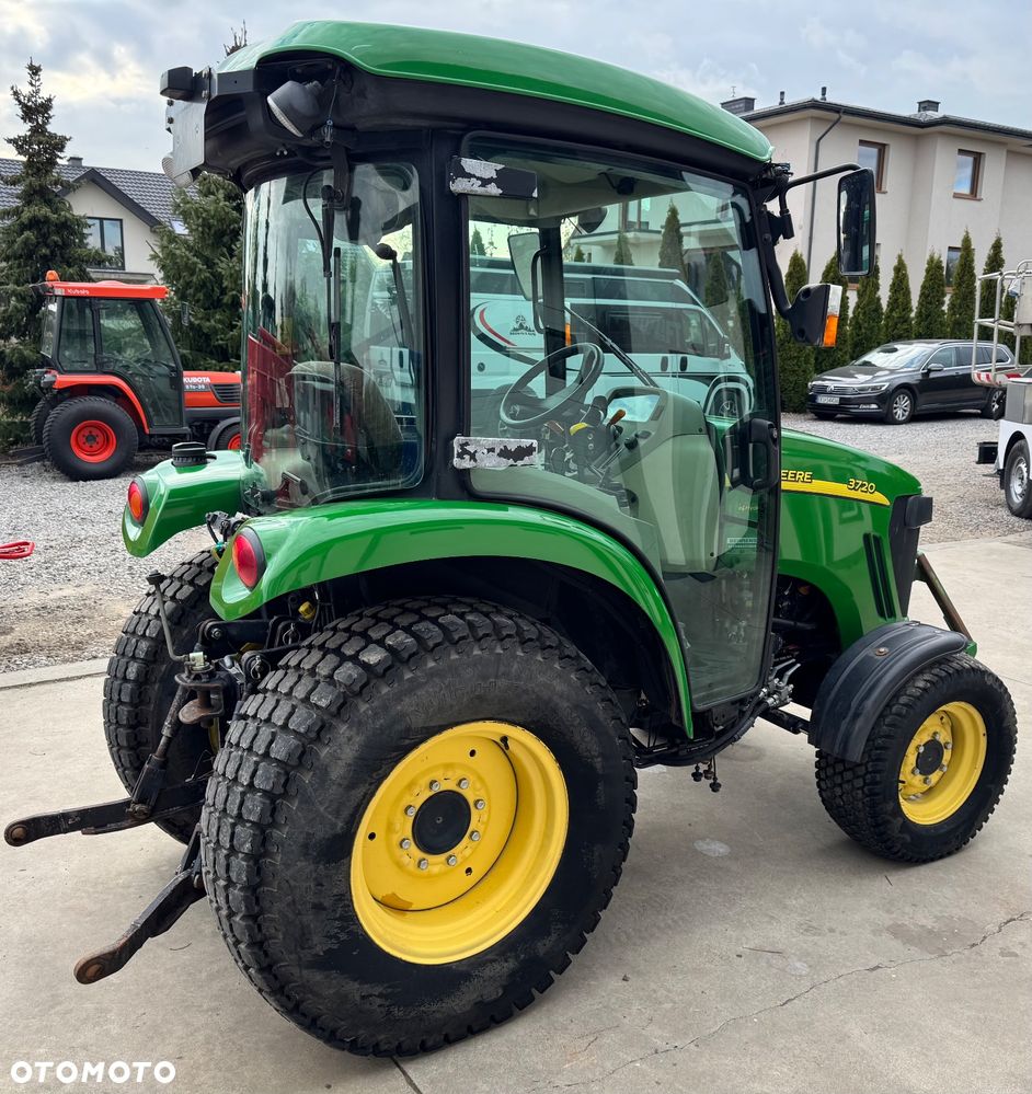 John Deere 3720 - 2