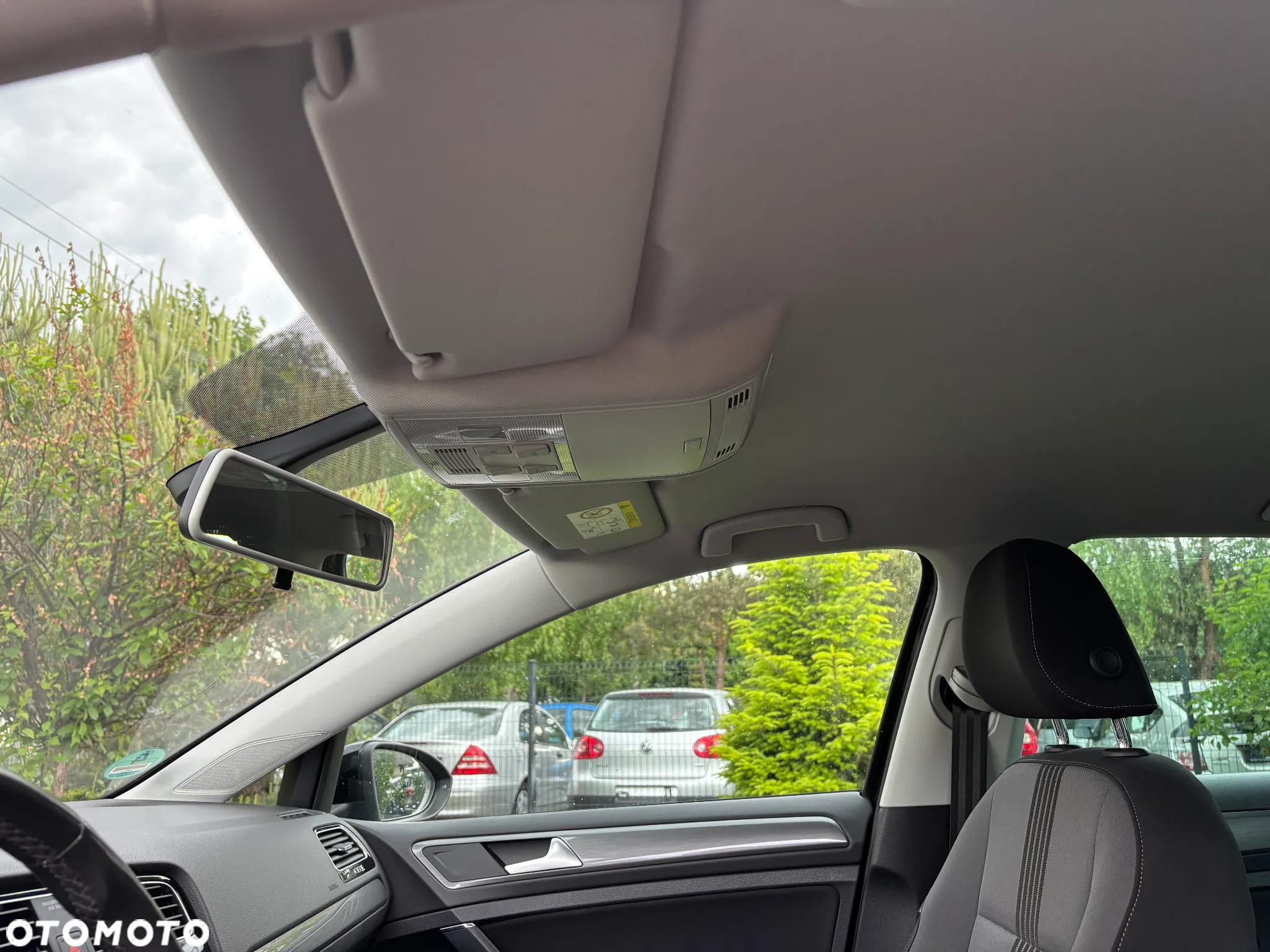 Volkswagen Golf 1.6 TDI BlueMotion Technology Allstar - 14