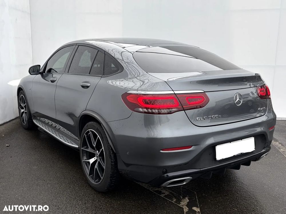 Mercedes-Benz GLC Coupe 300 e 4Matic 9G-TRONIC AMG Line - 5