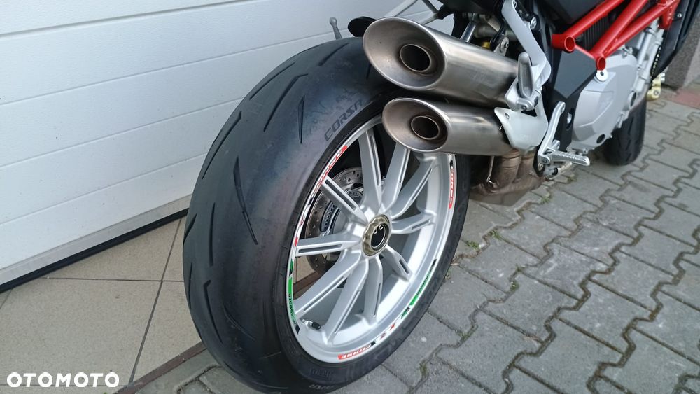 MV AGUSTA Brutale - 37