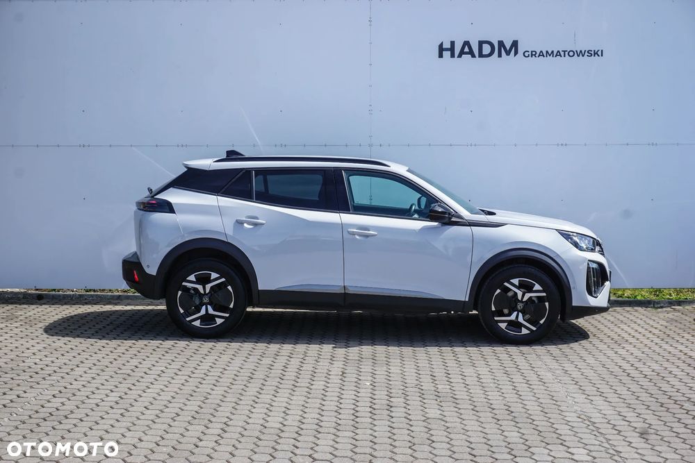 Peugeot 2008 1.2 PureTech Allure S&S - 9