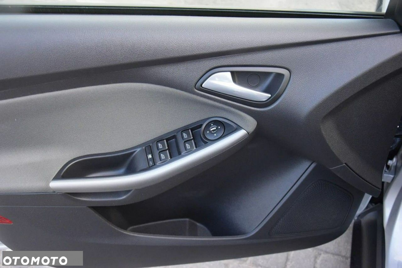 Ford Focus 1.6 TI-VCT Trend - 23