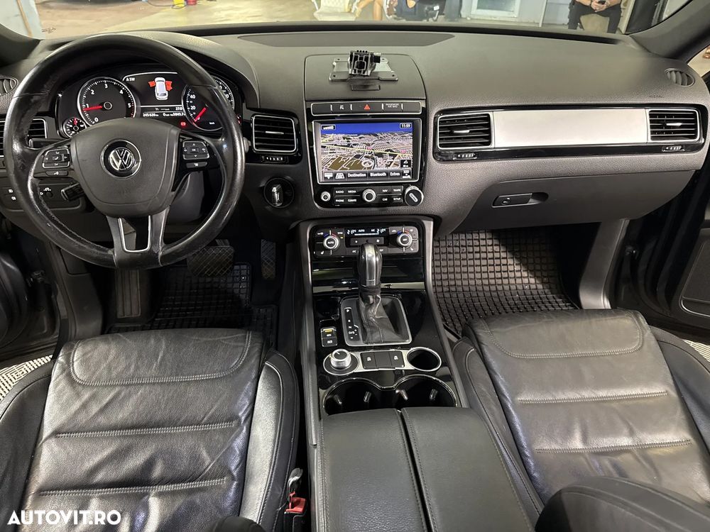 Volkswagen Touareg - 10
