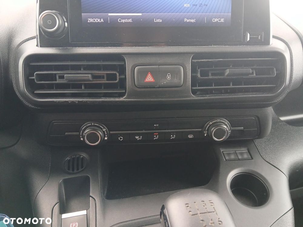 Toyota PROACE CITY - 38
