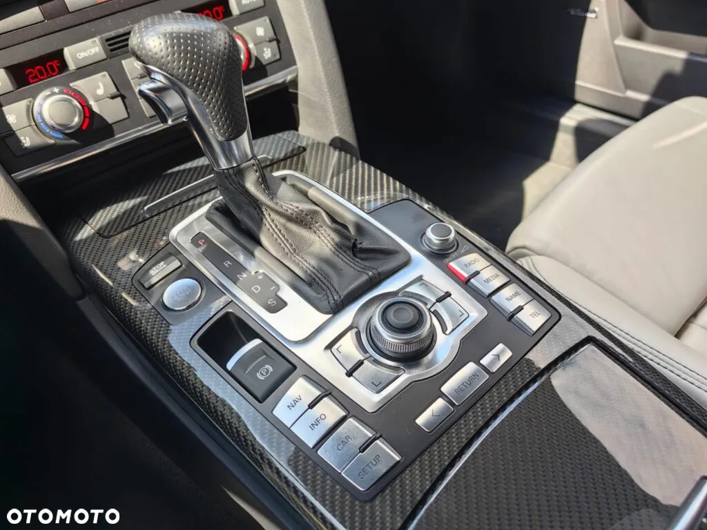 Audi RS6 5.0 TFSI Quattro Tiptr - 30