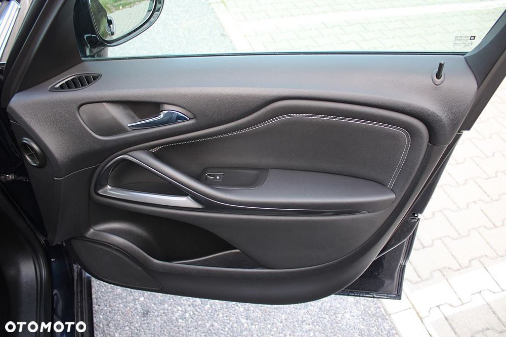 Opel Zafira 2.0 CDTI Cosmo S&S - 33