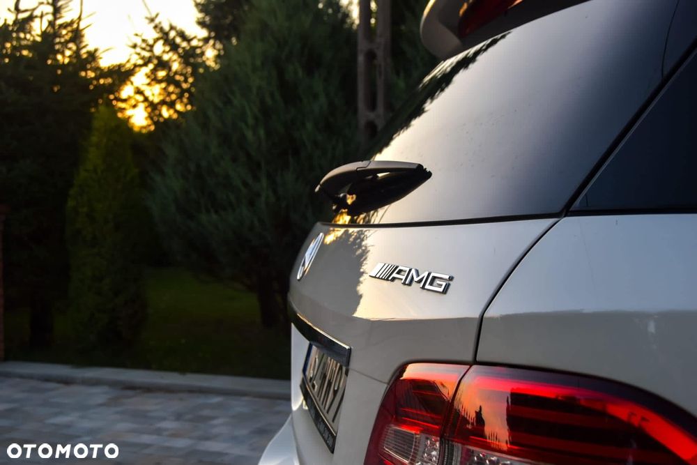 Mercedes-Benz ML - 6