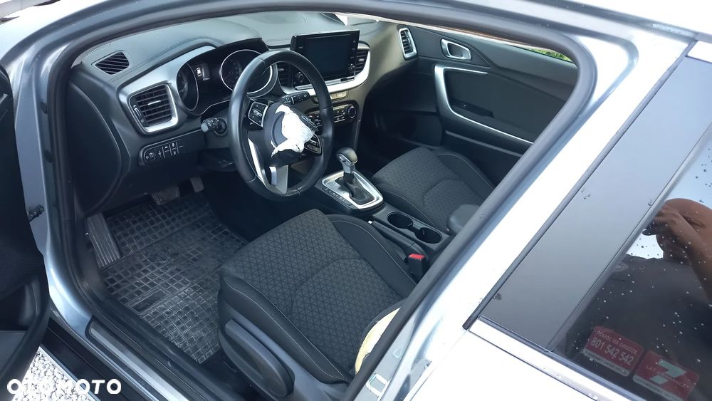 Kia XCeed - 6