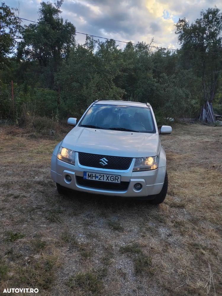 Suzuki Grand Vitara 1.9 DDIS JLX - 9