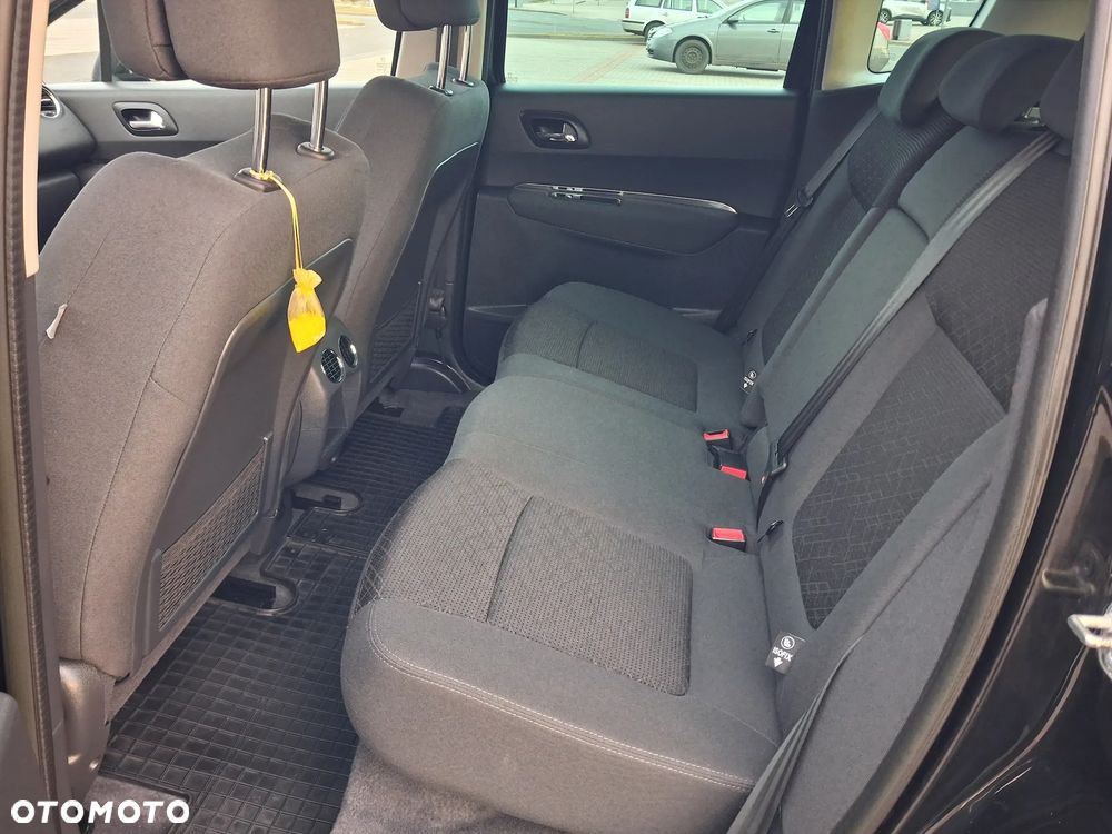 Peugeot 3008 1.6 HDi Style - 11
