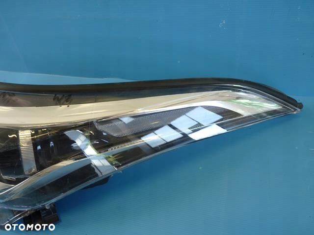Toyota CHR Lampa Lewy Przód Led 6pin - 3