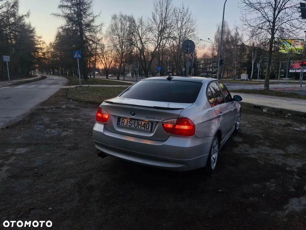 BMW Seria 3 325xi - 8
