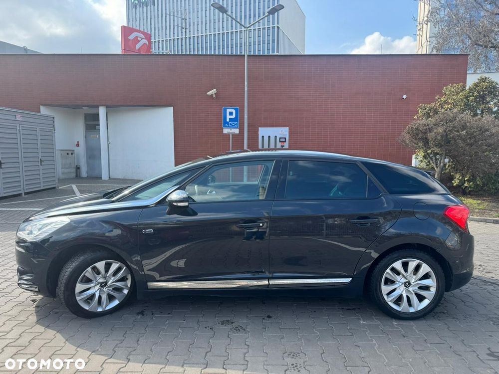 Citroën DS5 2.0 HDi Hybrid4 SoChic MCP - 4
