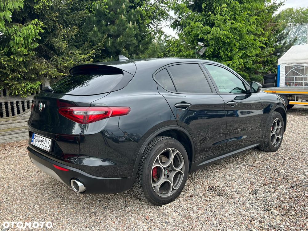 Alfa Romeo Stelvio 2.2 JTDM Executive Q4 - 40