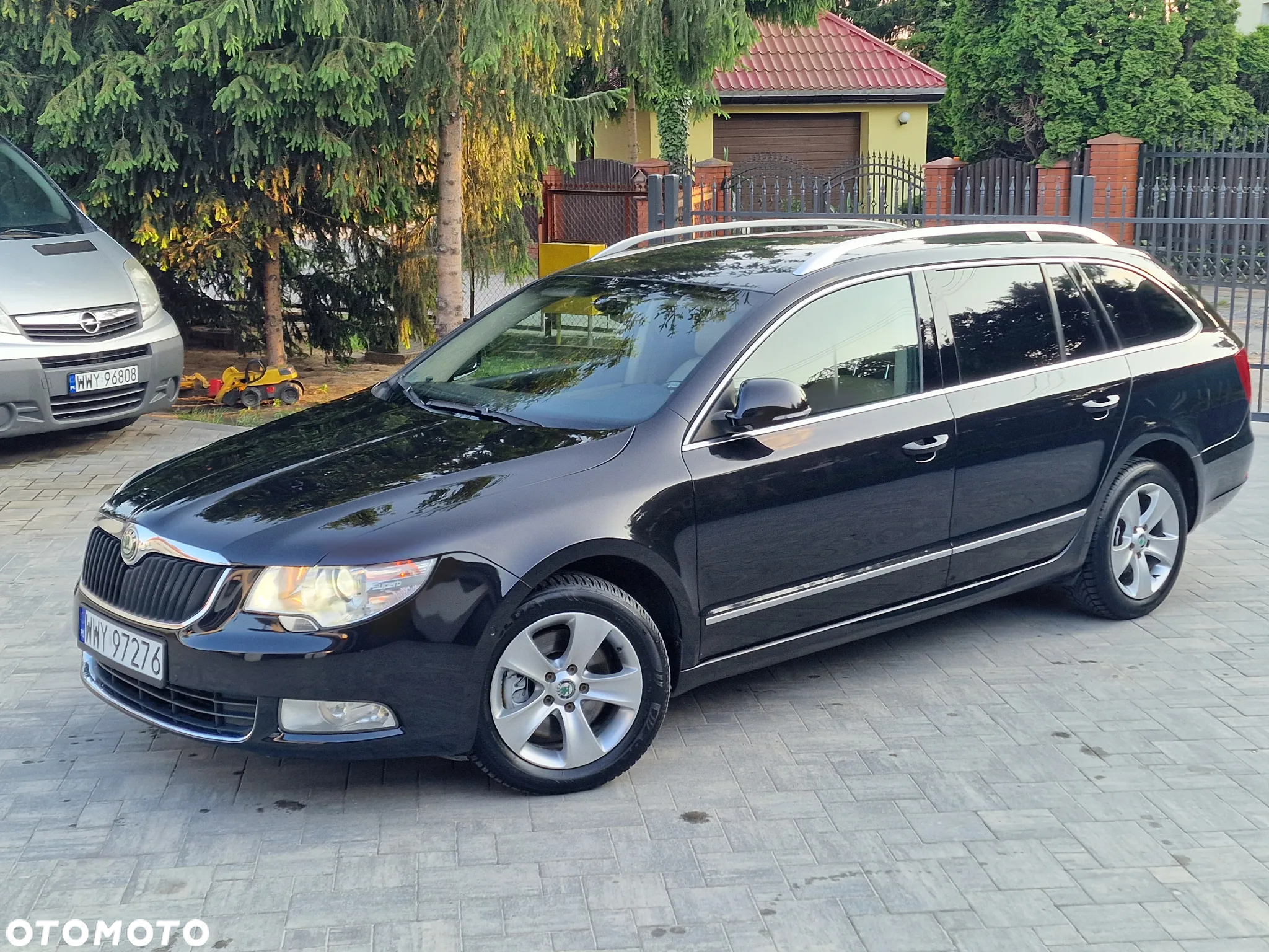 Skoda Superb 2.0 TDI Platinum DSG - 36