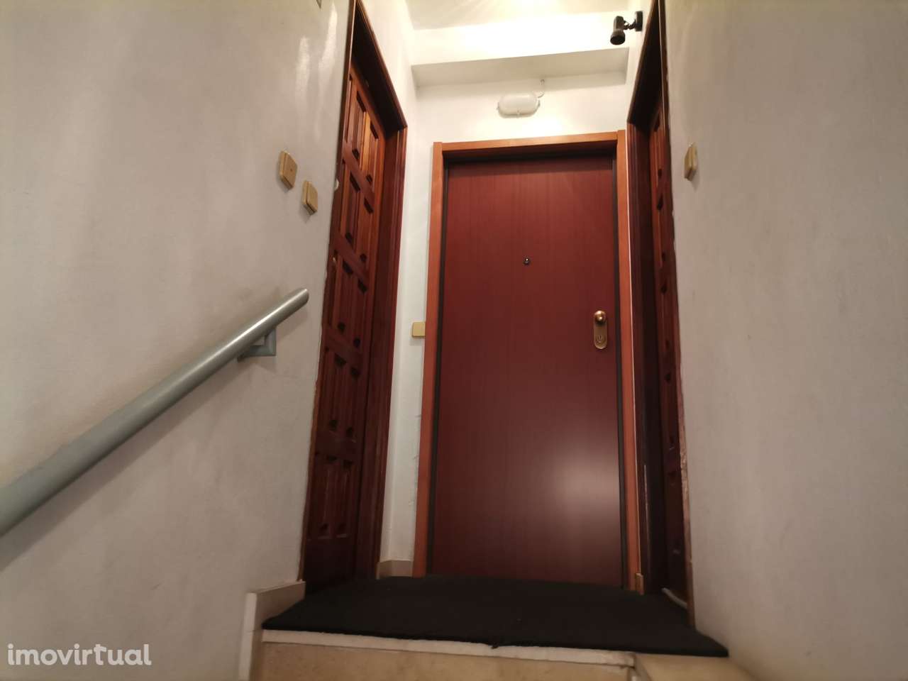 Escritório com 15m2, com wc Centro Histórico de Braga-Próximo sa Sé - Grande imagem: 4/14