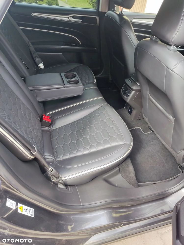 Ford Mondeo Vignale 2.0 TDCi 4WD PowerShift - 24