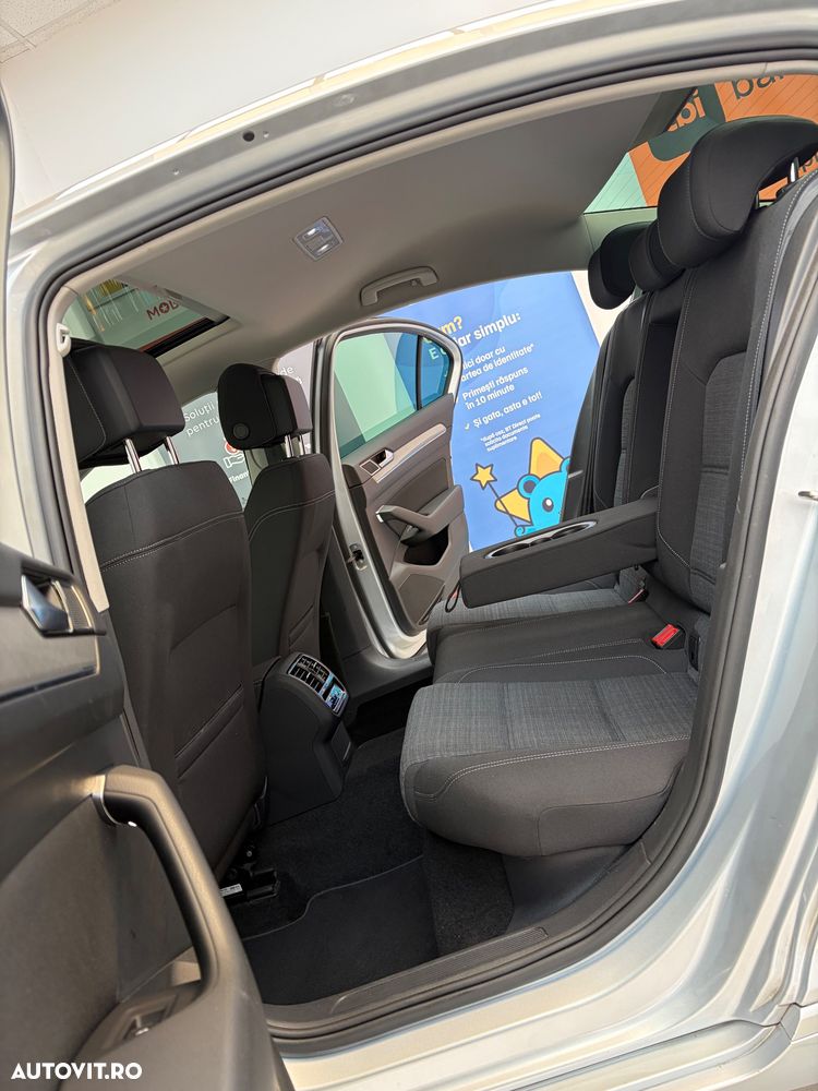 Volkswagen Passat 1.5 TSI OPF DSG Highline - 9
