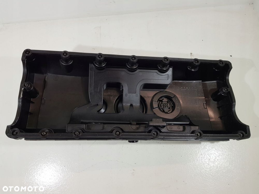 pokrywa zaworów 070103469b vw transporter t5 2.5 tdi bnz - 7