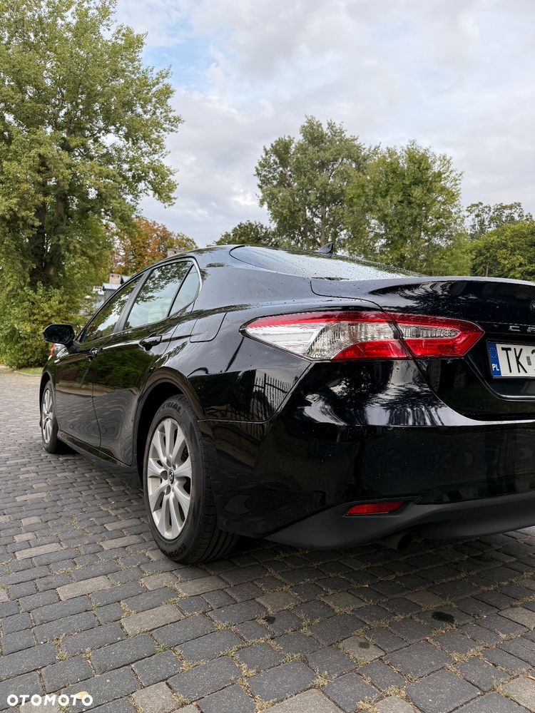 Toyota Camry 2.5 Hybrid Comfort CVT - 5