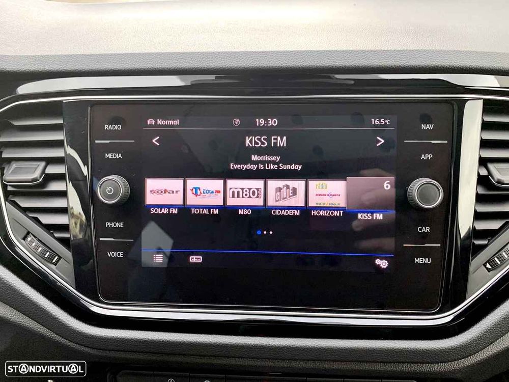 VW T-Roc 2.0 TSI OPF 4MOTION DSG - 19
