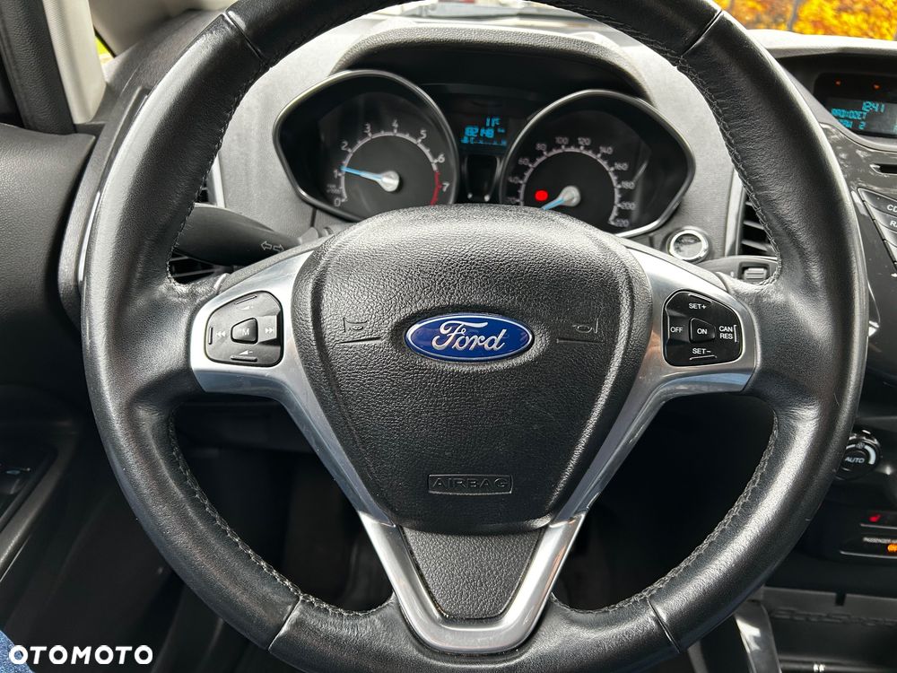 Ford EcoSport 1.0 EcoBoost TREND - 11