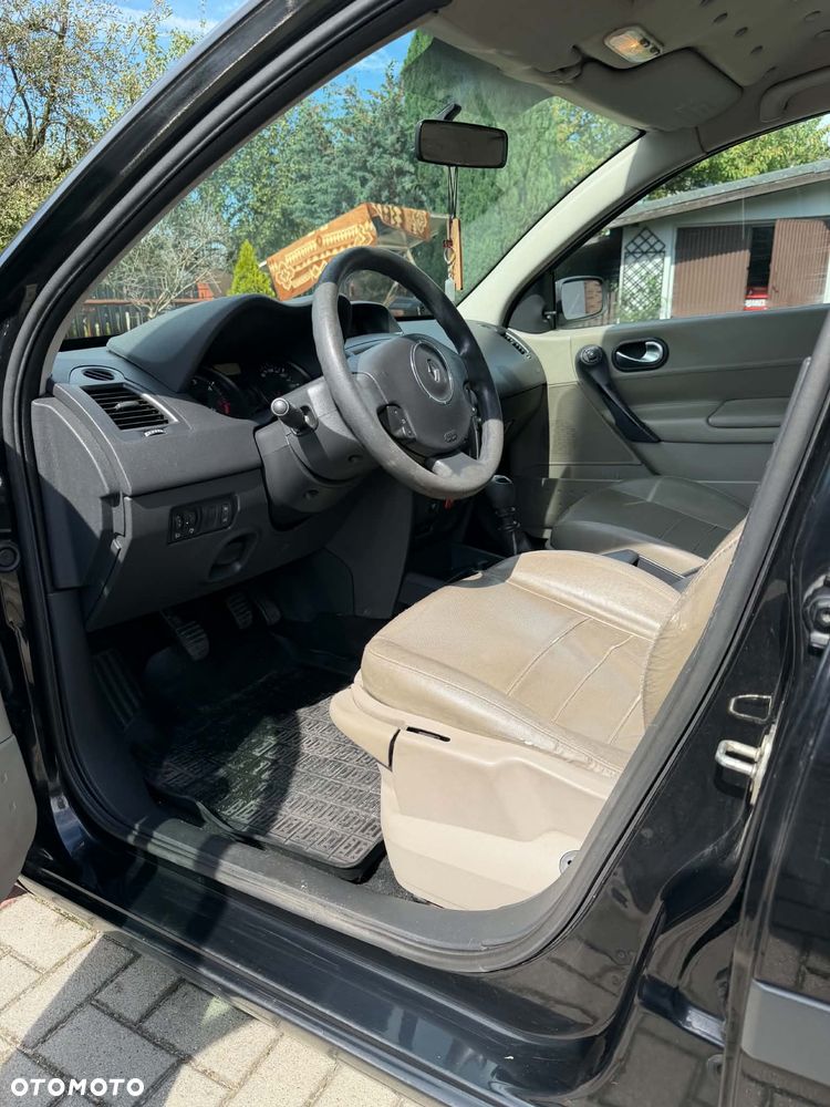 Renault Megane 1.5 dCi Pack Authentique - 4
