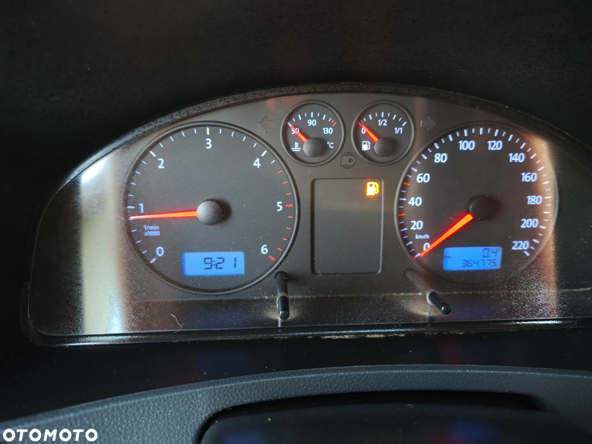 Volkswagen TRANSPORTER T5 - 10