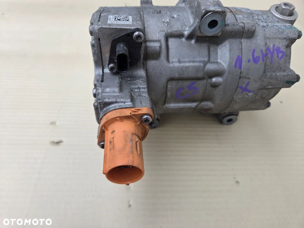 Sprężarka klimatyzacji kompresor Citroen C5X 1.6 Hybryda  9840203080 - 5