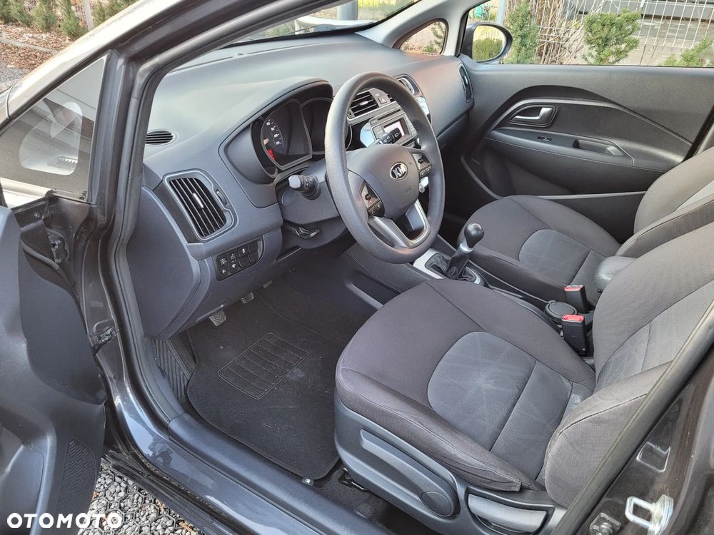 Kia Rio 1.2 Attract - 7