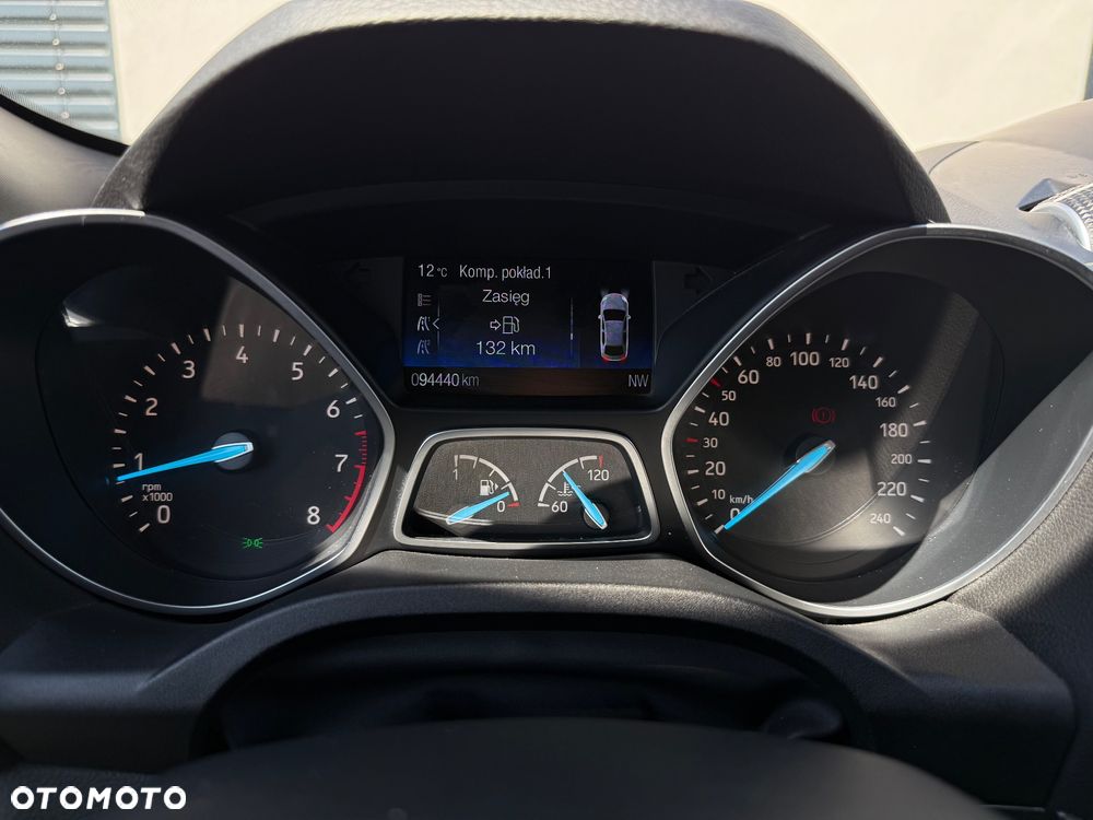 Ford Kuga 1.5 EcoBoost 2x4 ST-Line - 14