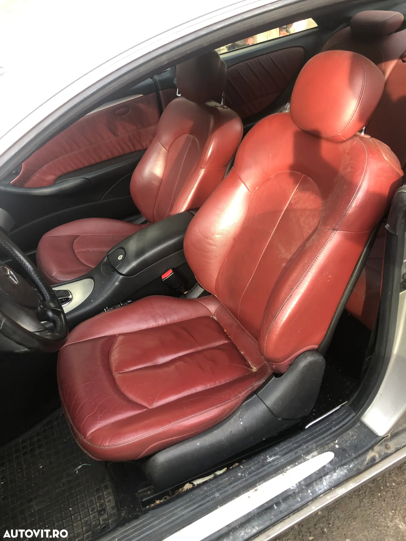 Dezmembrez Mercedes Benz CLK 320 cdi 2006 - 7