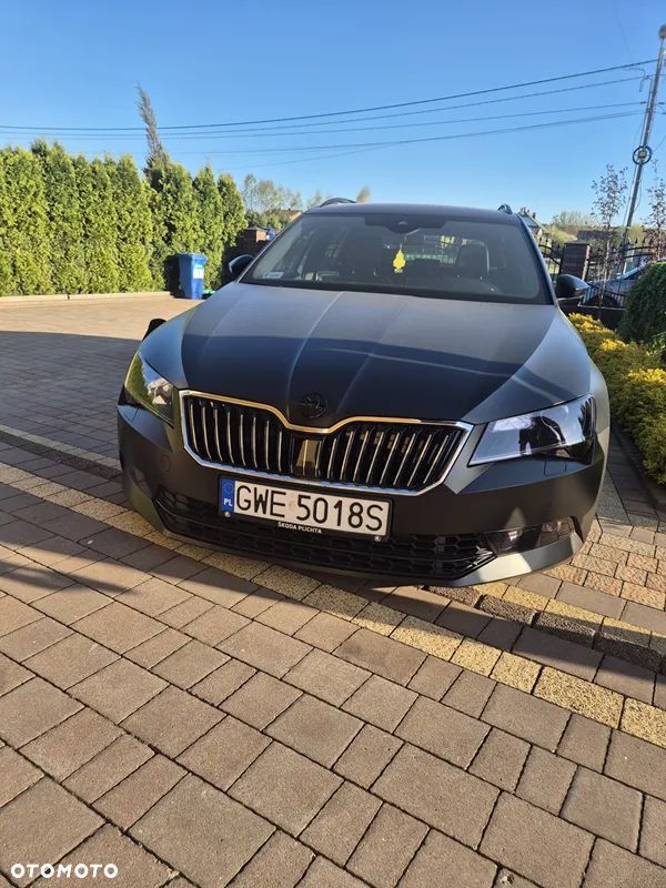 Skoda Superb 2.0 TSI 4x4 L&K DSG - 4