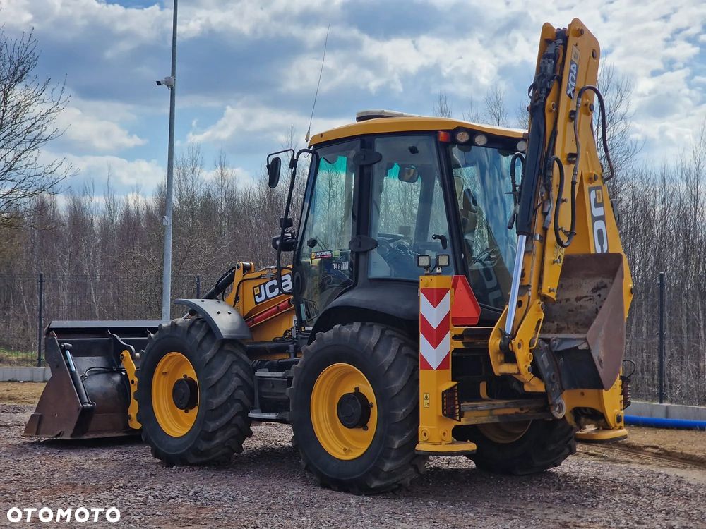 JCB 4CX - 3