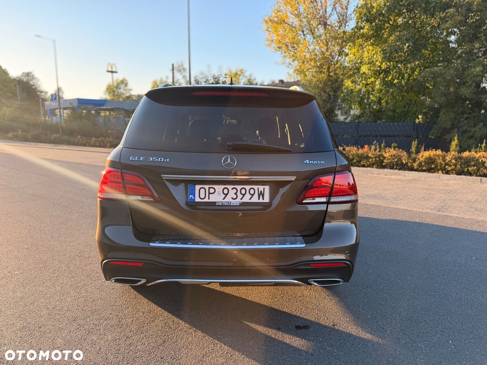 Mercedes-Benz GLE 350 d 4-Matic - 6