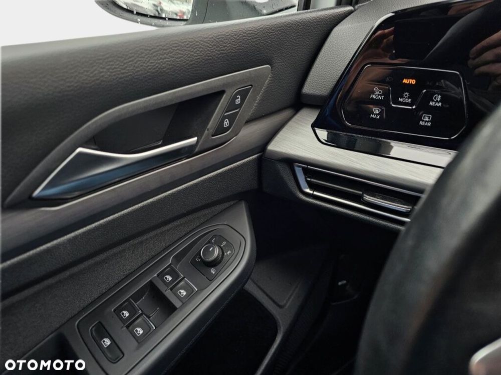 Volkswagen Golf Variant 1.5 eTSI EVO Style DSG - 12