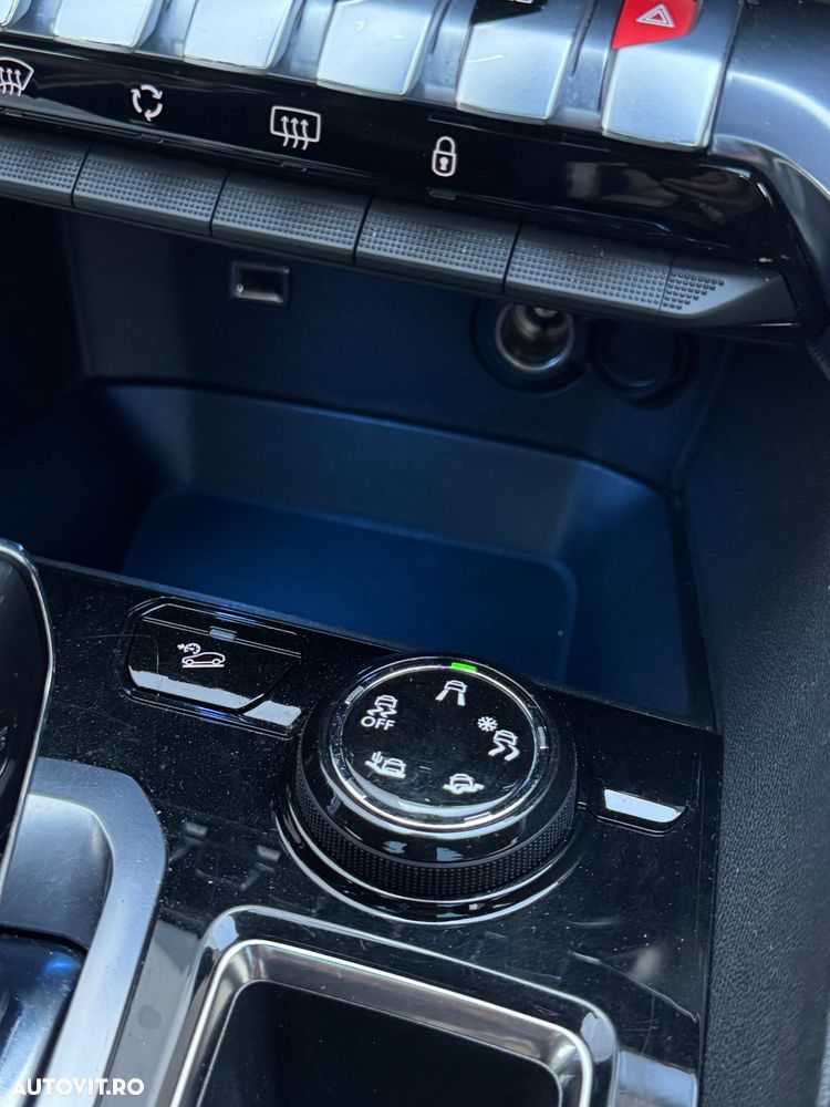 Peugeot 3008 - 21