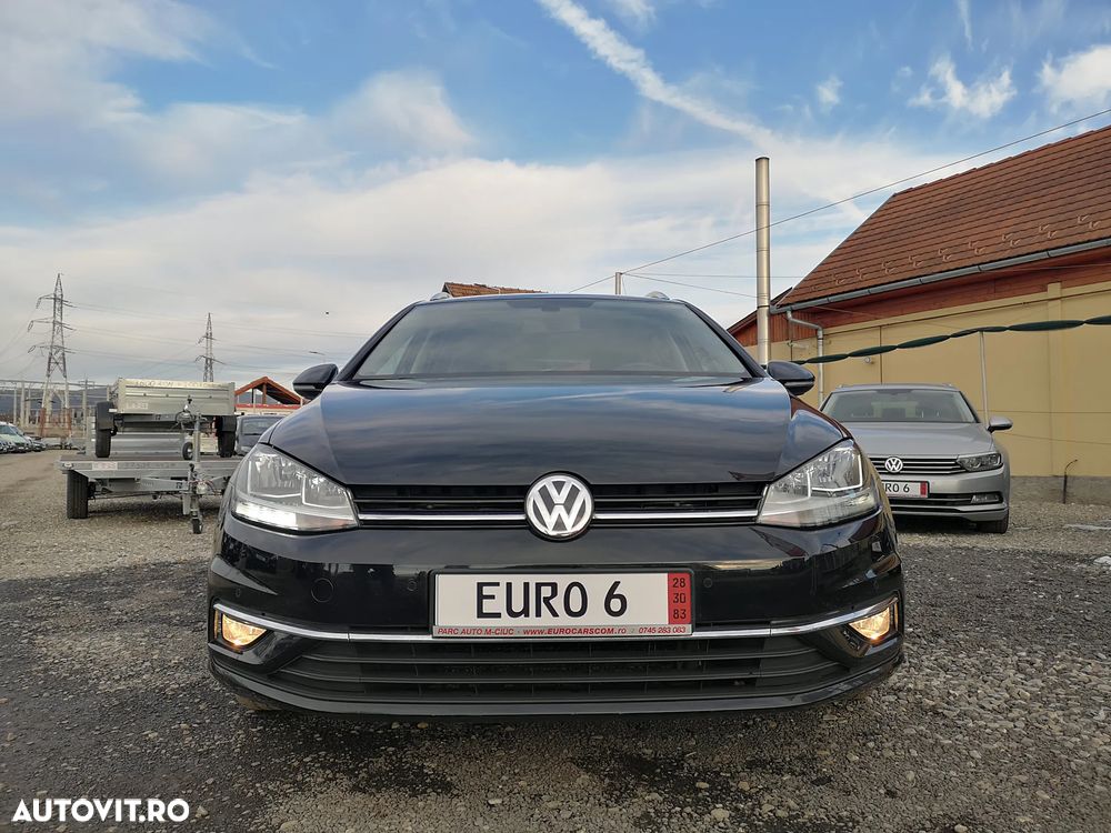 Volkswagen Golf - 13