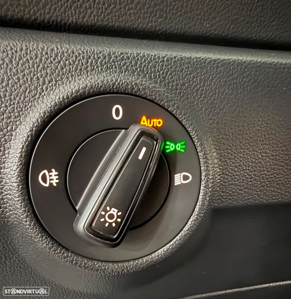 VW T-Roc 1.0 TSI Life - 33