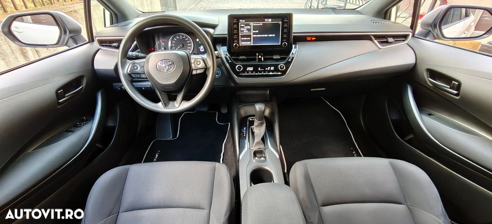 Toyota Corolla 1.8 HSD Business - 9
