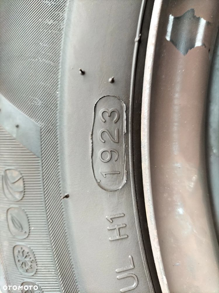 KOŁA FELGI OPONY ZIMOWE 215/70/16 HYUNDAI ix35 - 18