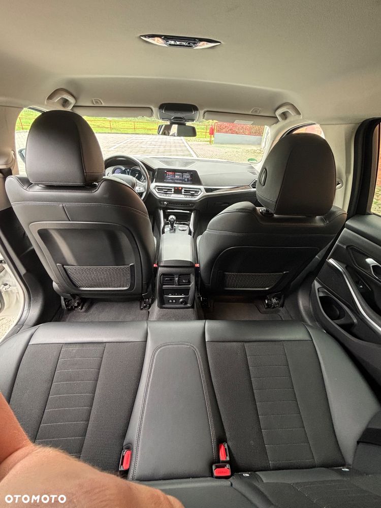 BMW Seria 3 - 20