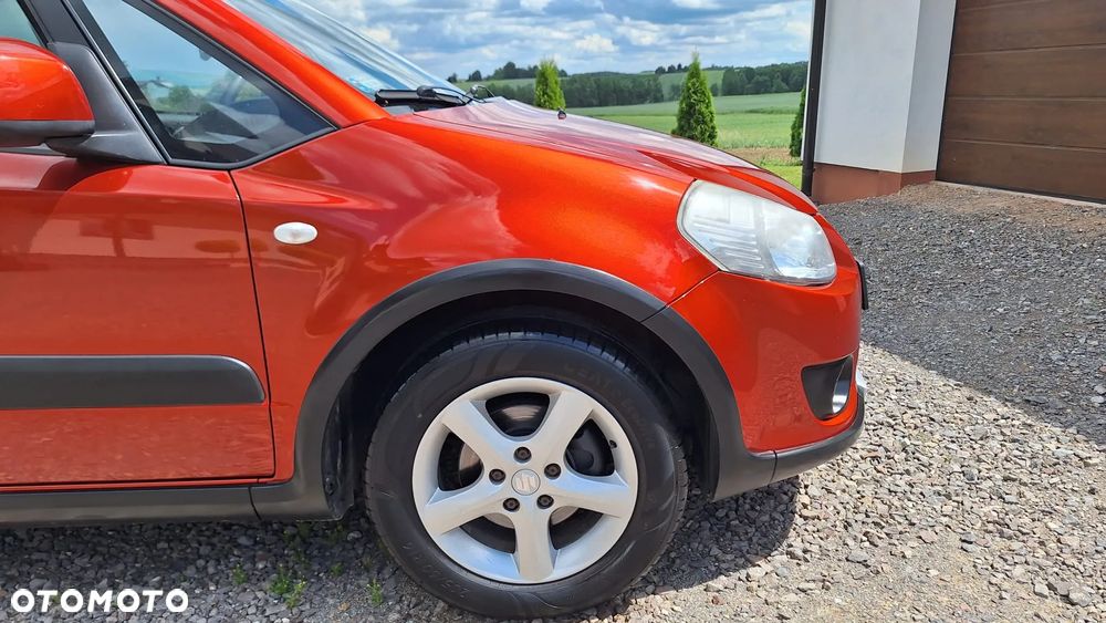 Suzuki SX4 1.6 GS / Premium - 19