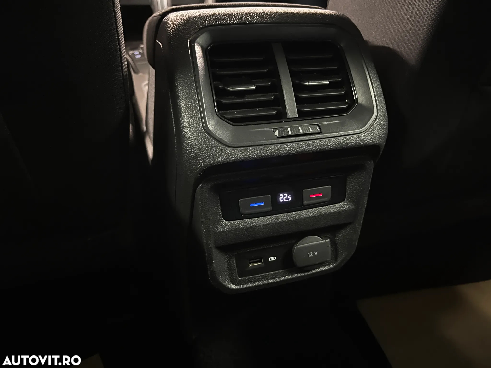Volkswagen Tiguan 2.0 TDI DPF DSG Comfortline - 23
