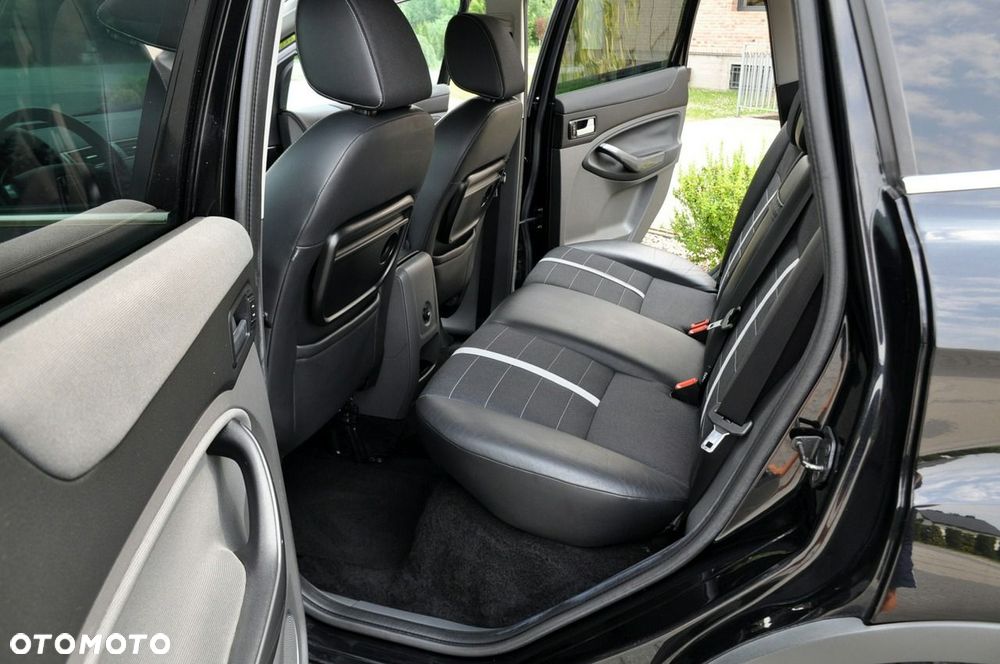 Ford Kuga - 20