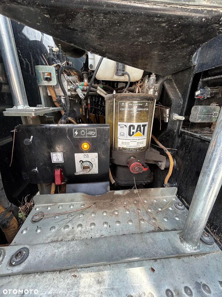 Caterpillar M 315F - 8