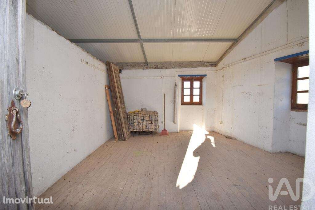 Casa / Villa T3 em Lousã e Vilarinho de 200 m2 - Grande imagem: 5/32